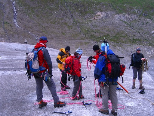 Anseiltechnik wird ge&uuml;bt